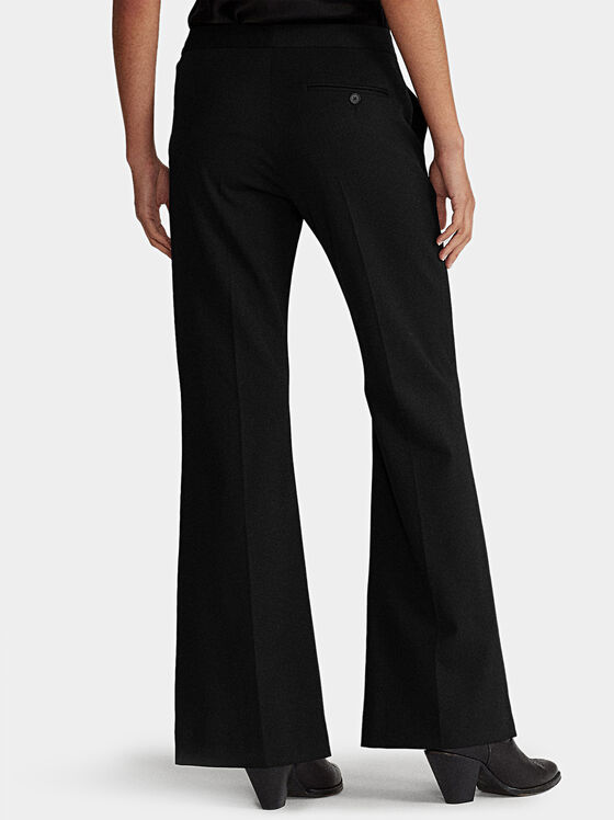 Панталон в черен цвят - 2