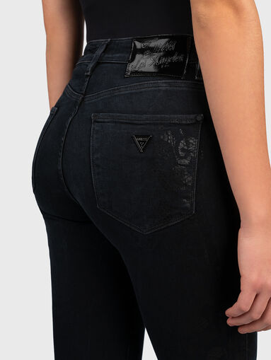 Skinny jeans with animal print - 3