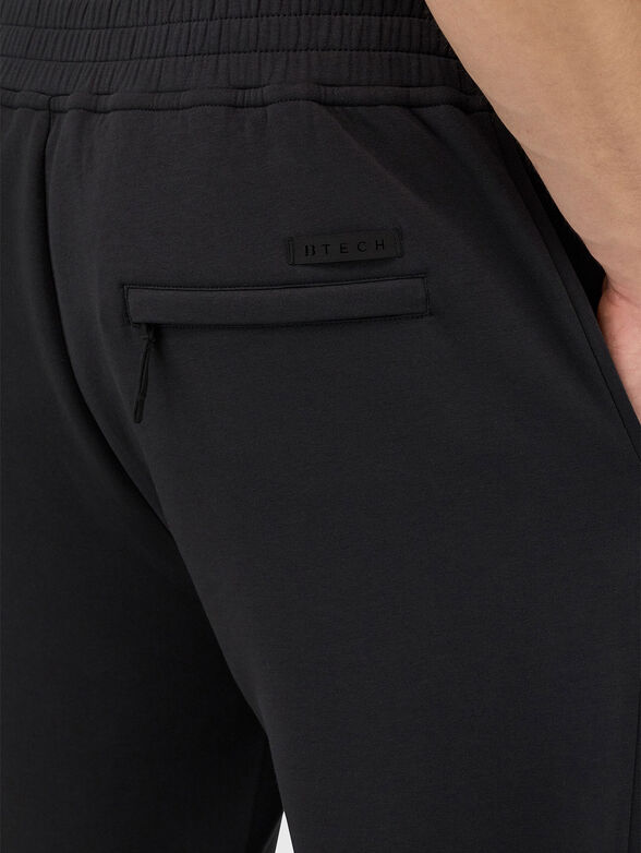 Sports pants in black - 3