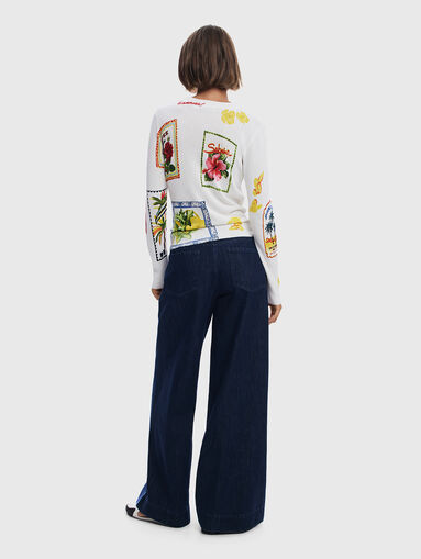 Sweater with oval neckline and print - 3