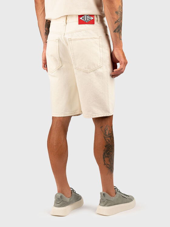 Denim shorts with logo - 2