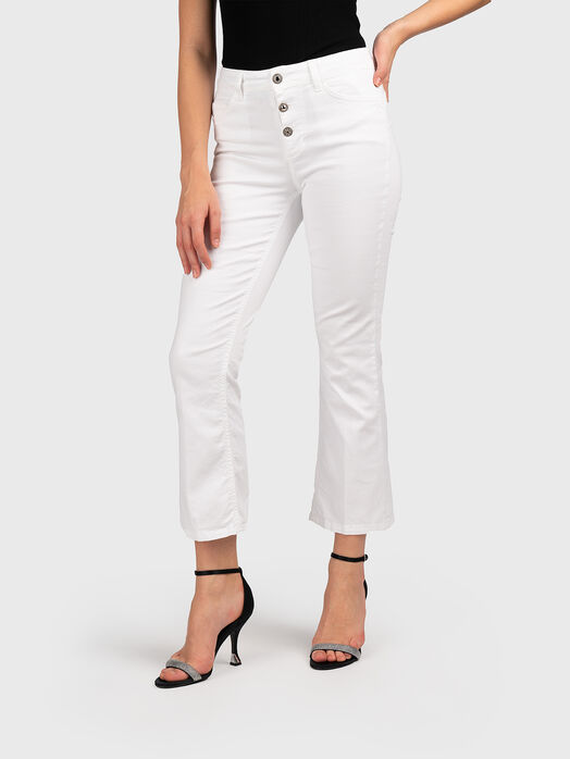 White cropped jeans