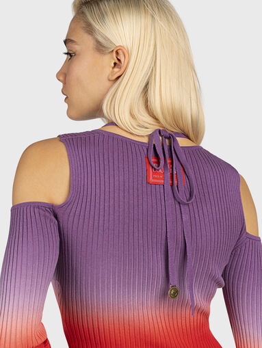 Ribbed sweater with accent shoulders - 4