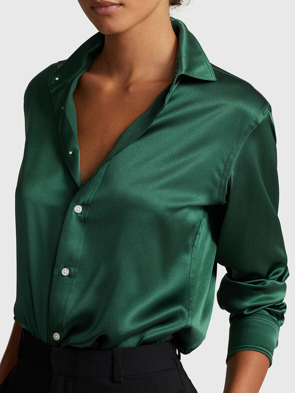 Green shirt in silk  - 4