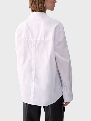 Cotton shirt with a design detail on the back - 3