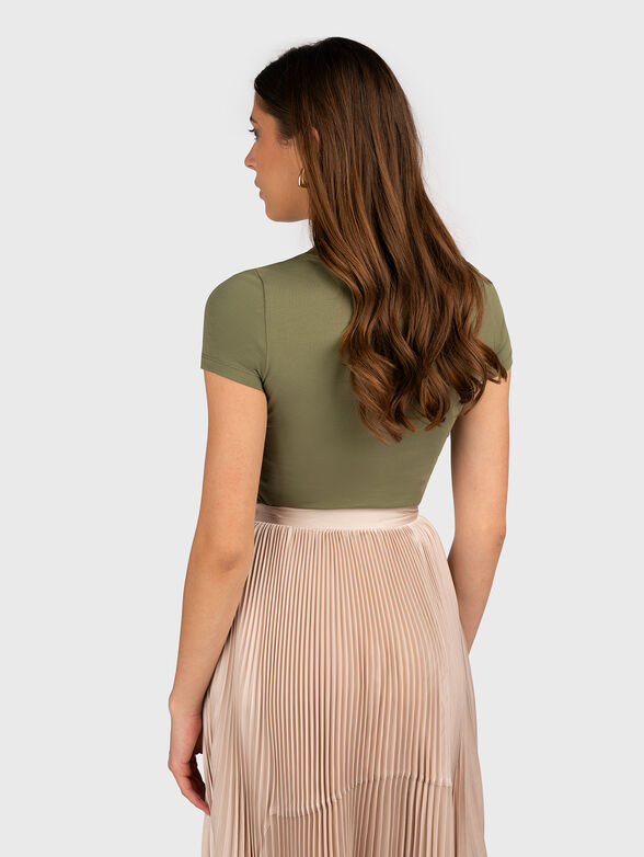 Crystal embellished T-shirt in black - 3