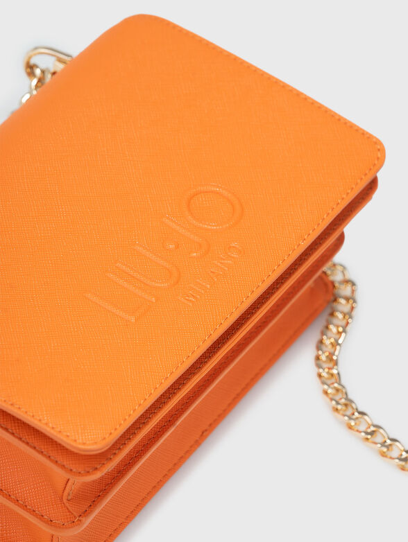 Crossbody bag with embossed logo and gold details - 5