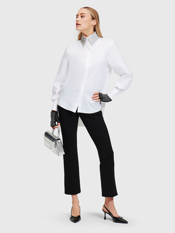 Shirt with rhinestones on the collar - 2
