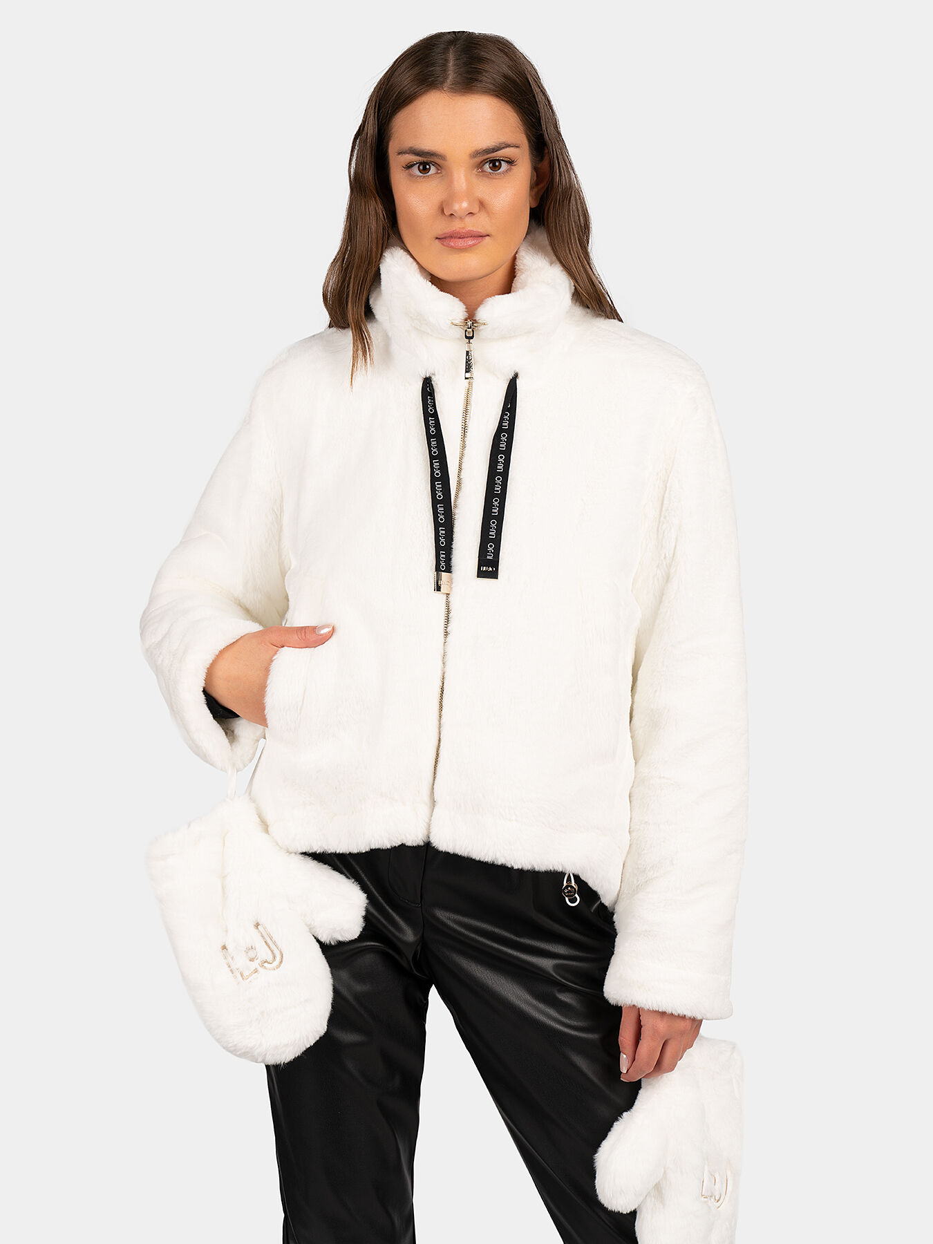 Reversible jacket in soft fabric brand LIU JO — Globalbrandsstore.com/en