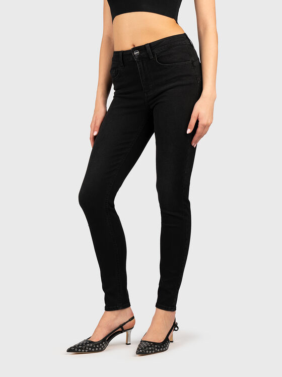 Слим дънки с апликирани кристали - 1