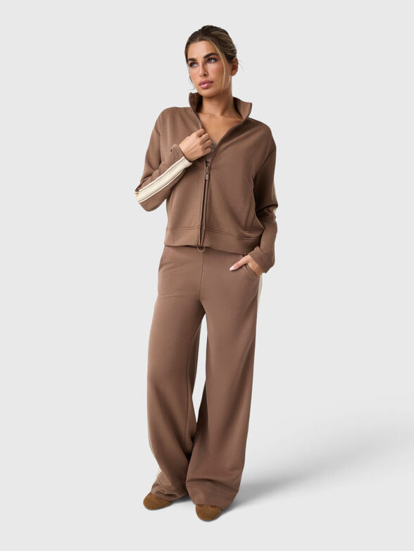 Wide legs sport pants - 3
