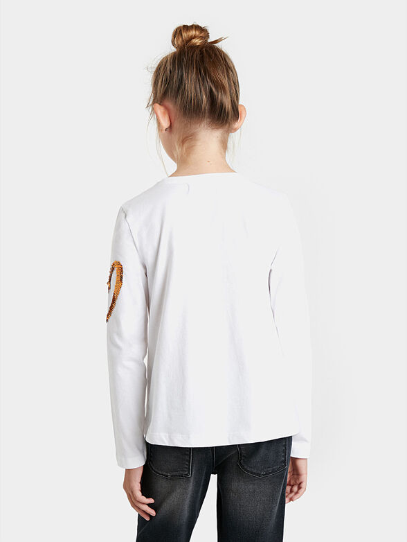 T-shirt with flowers and sequins - 3