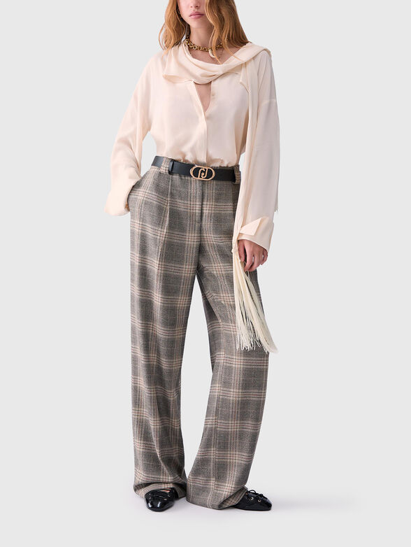 Shirt with decorative scarf - 2