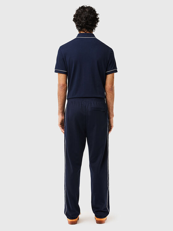Sports trousers in bordeaux color - 2