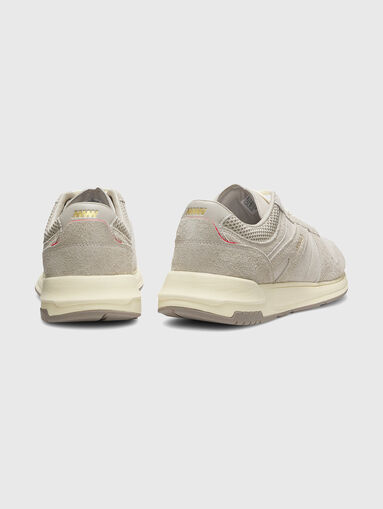 Sport shoes - 3