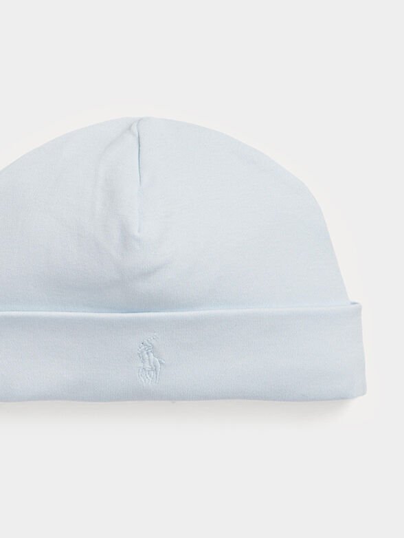 Hat with embroidered logo - 2