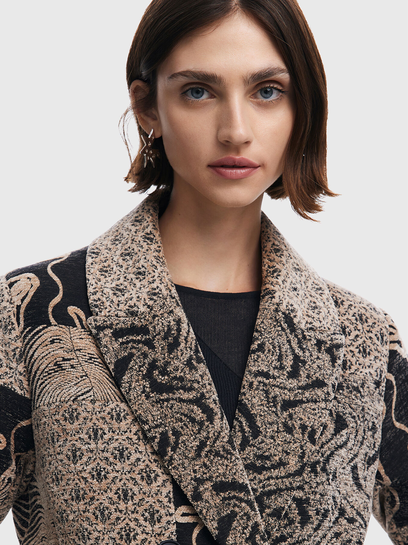 NIZA coat with patch pattern brand DESIGUAL