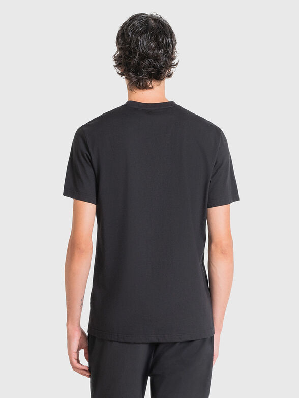 T-shirt with oval neckline and print - 2