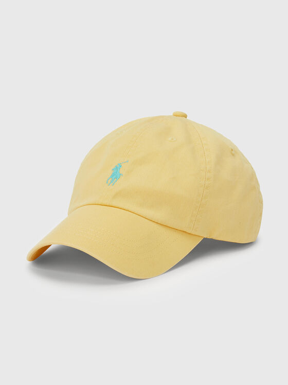 Жълта шапка с козирка и лого - 1