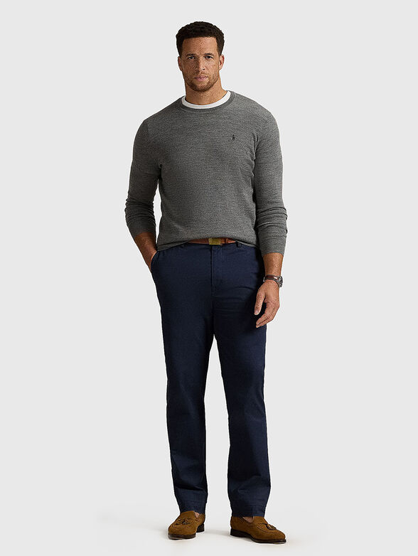 Wool sweater with oval neckline - 1