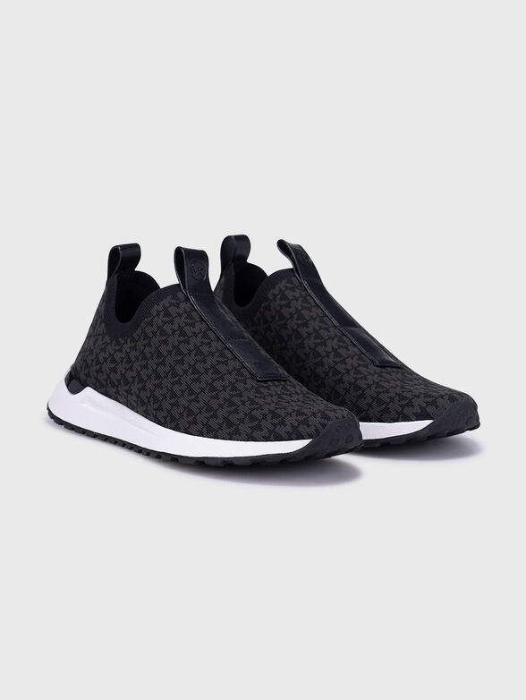 Slip on sports shoes MILES with monogram logo print - 2