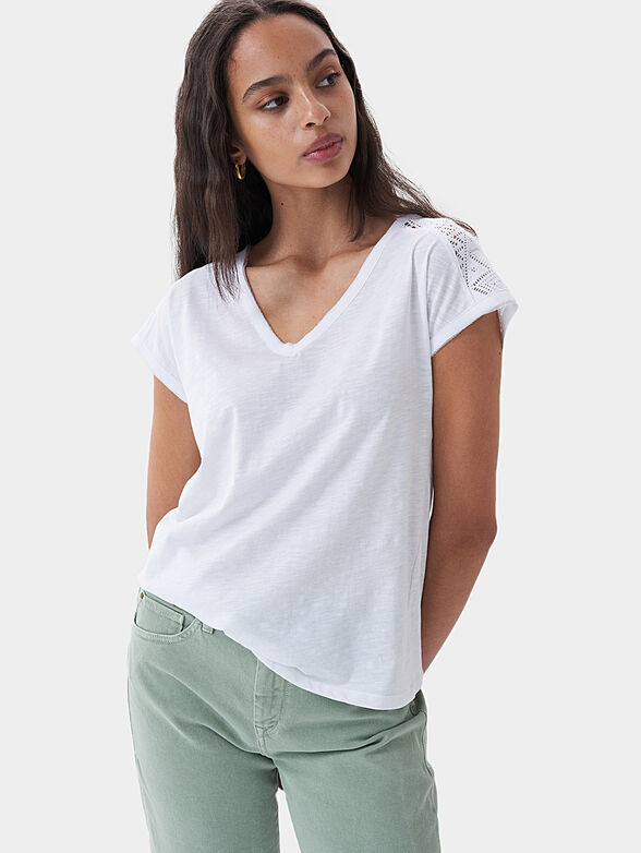 T-shirt with lace accent - 1