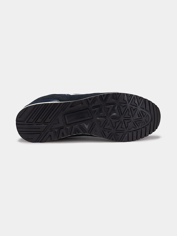 Sports shoes with logo - 6