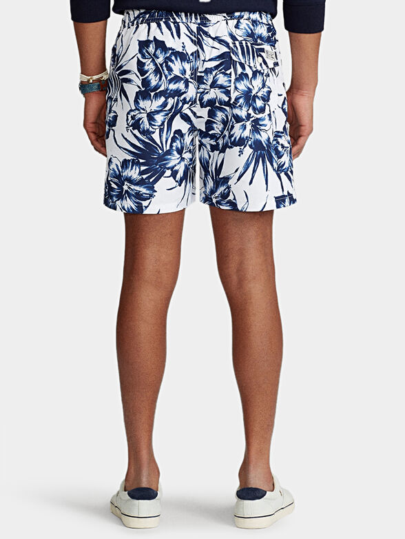 Swim trunks with tropical print - 3