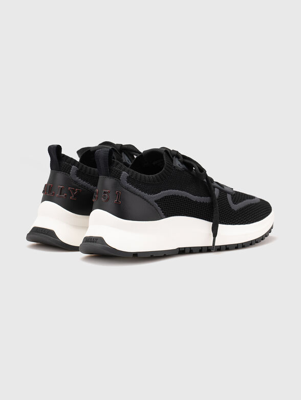 Black sport shoes - 3