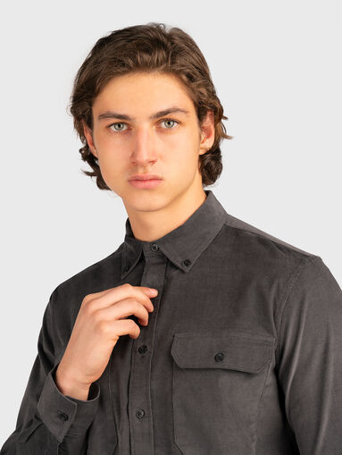 Ripped grey shirt - 3