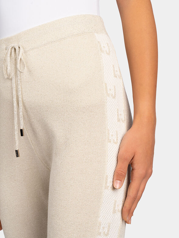 Sports pants with glamorous lurex threads - 3