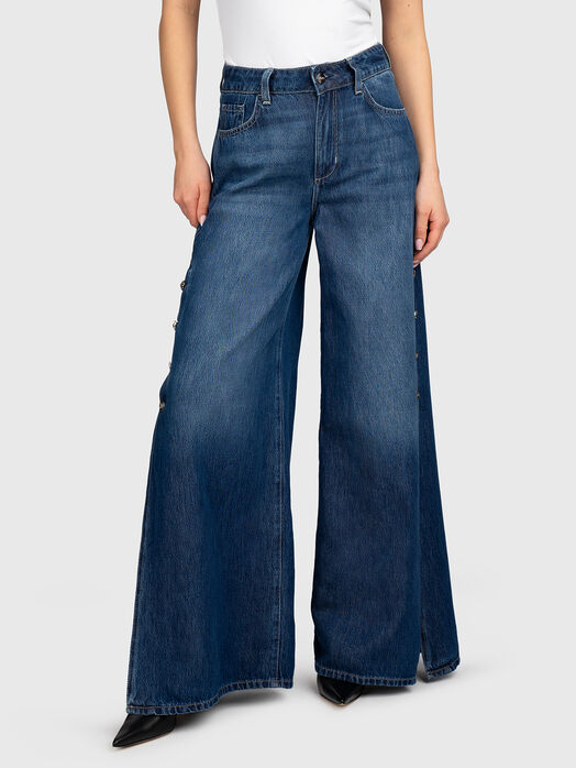 Flared jeans with side slits