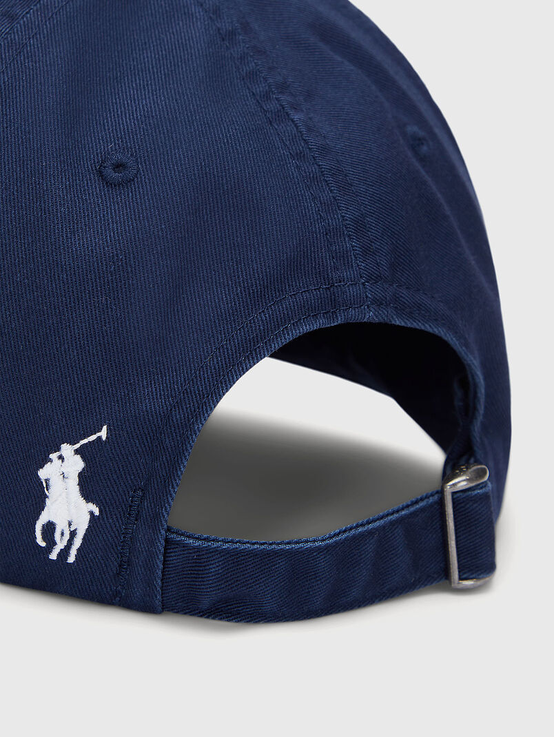 Cap with contrasting logo - 3
