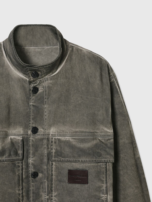 Denim jacket with a distressed look - 4