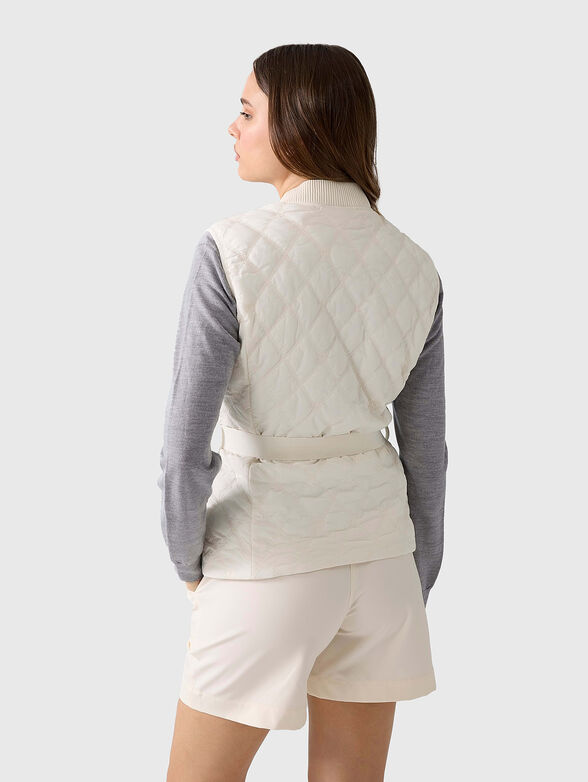 Quilted vest with a belt - 3