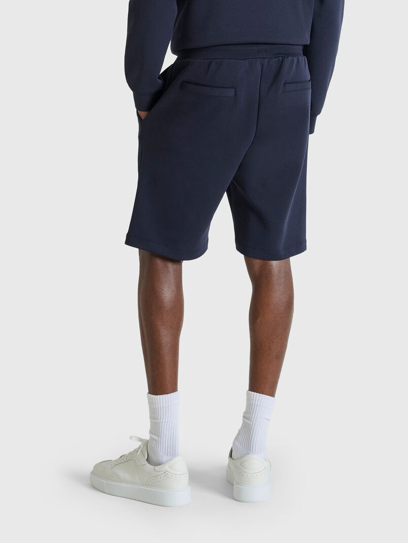 Shorts with a logo print - 3