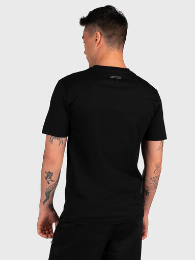 Black T-shirt with camouflage print - 3