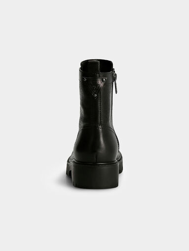 RAZIELA3 ankle boots with 4G logo perforations - 3