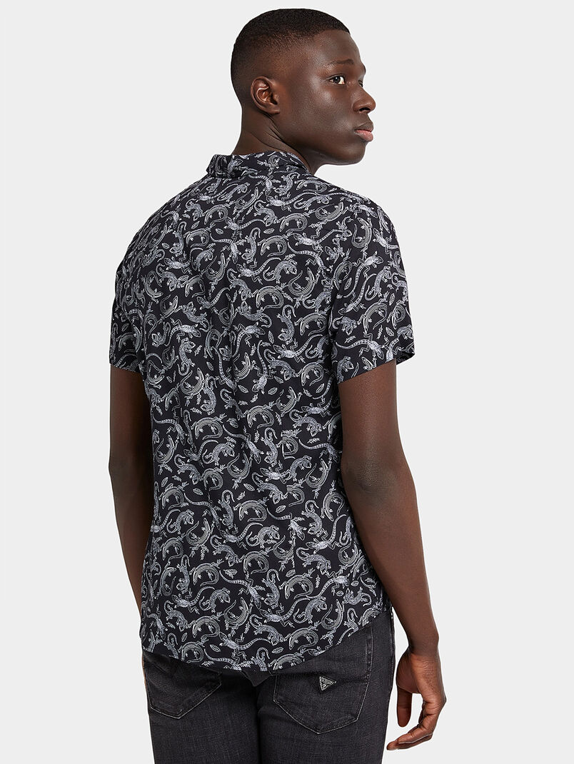 Shirt with short sleeves and animal motifs - 3
