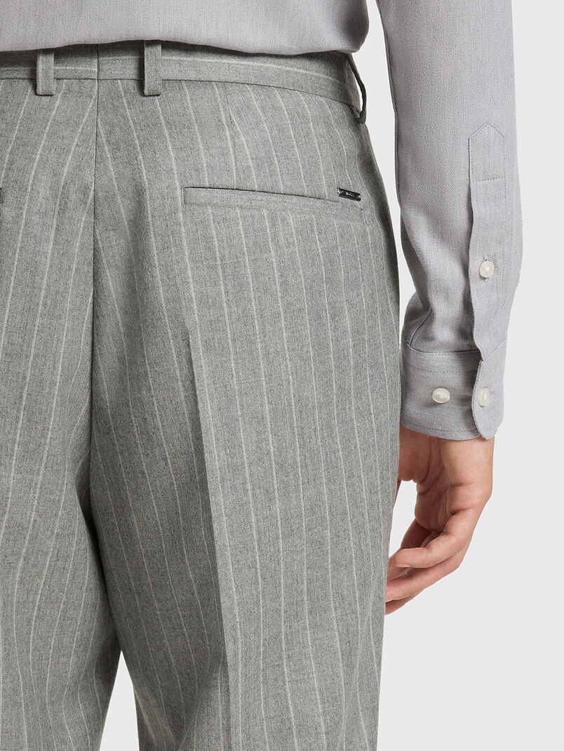 Slim wool trousers - 3