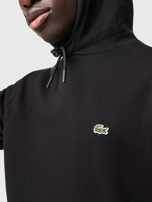 Hooded sweatshirt with logo accent - 4