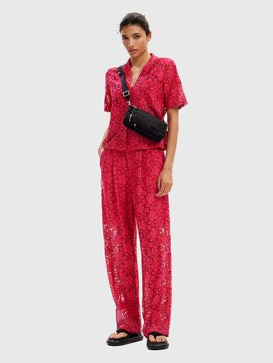 Fuxia trousers with floral embroidery - 5