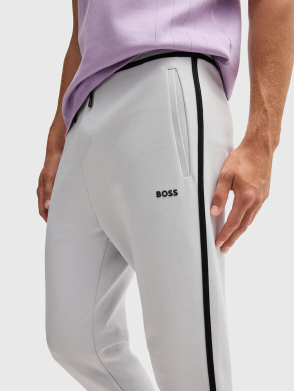 Sports trousers with logo detail - 3