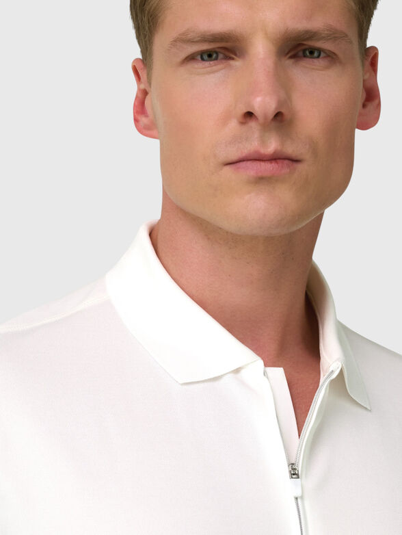 White zip polo shirt - 4