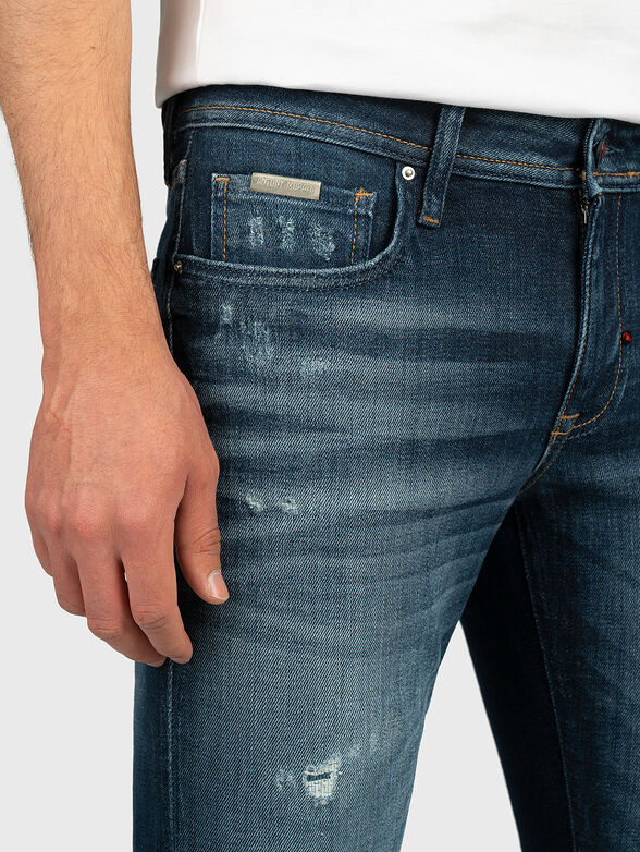 Skinny jeans with abrasions - 2