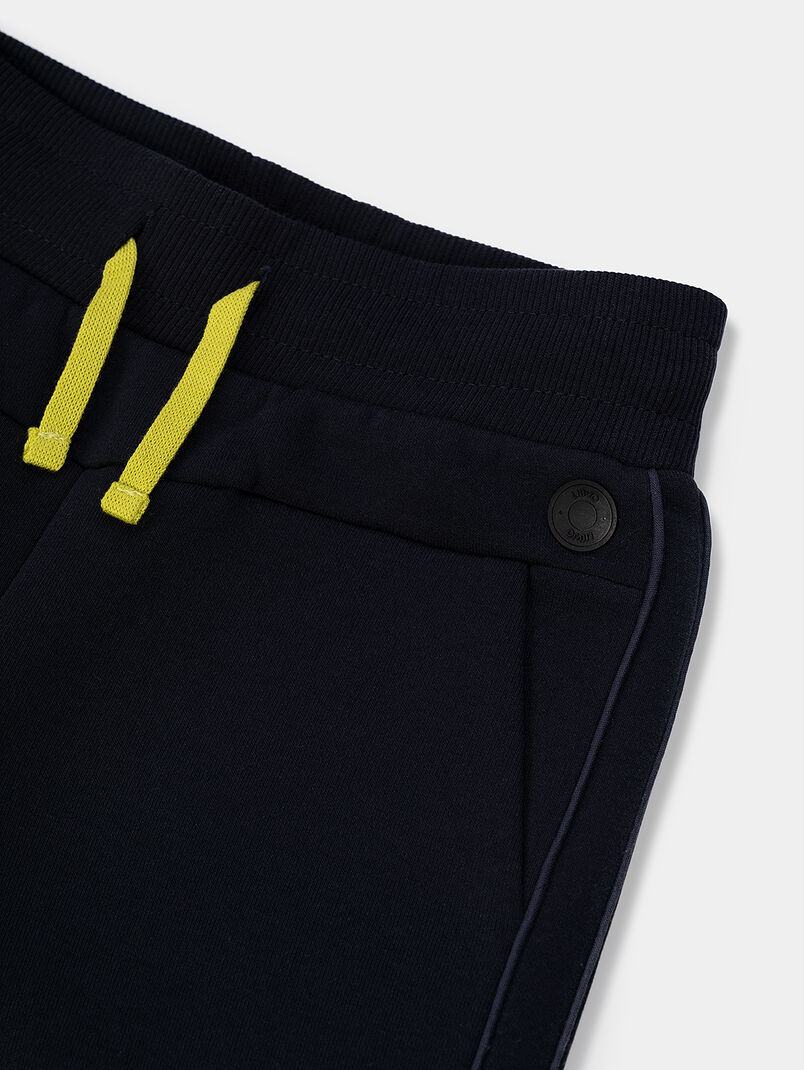 Sports pants with edging - 3