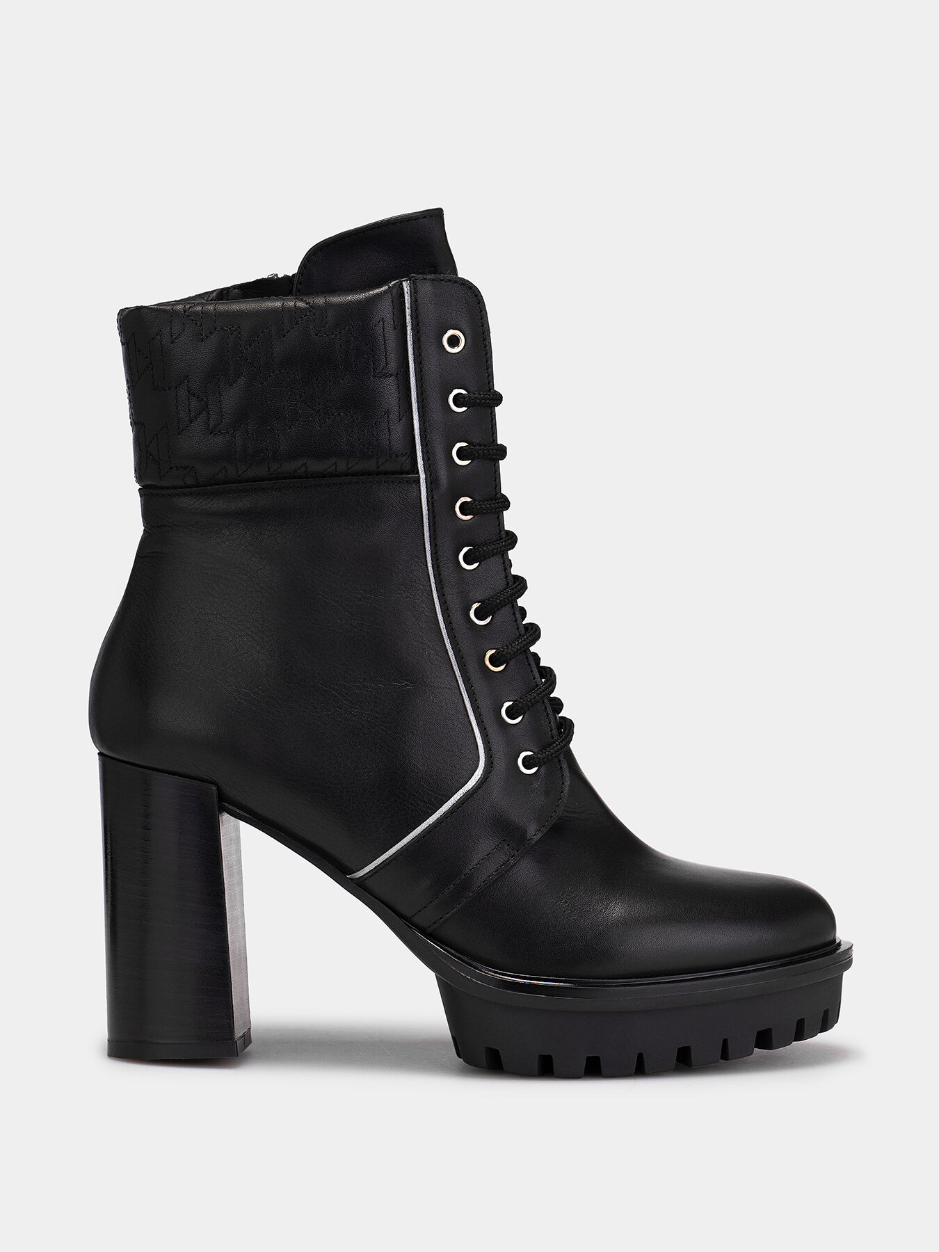 VOYAGE IV Boots with quilted effect brand Karl Lagerfeld Globalbrandsstore en