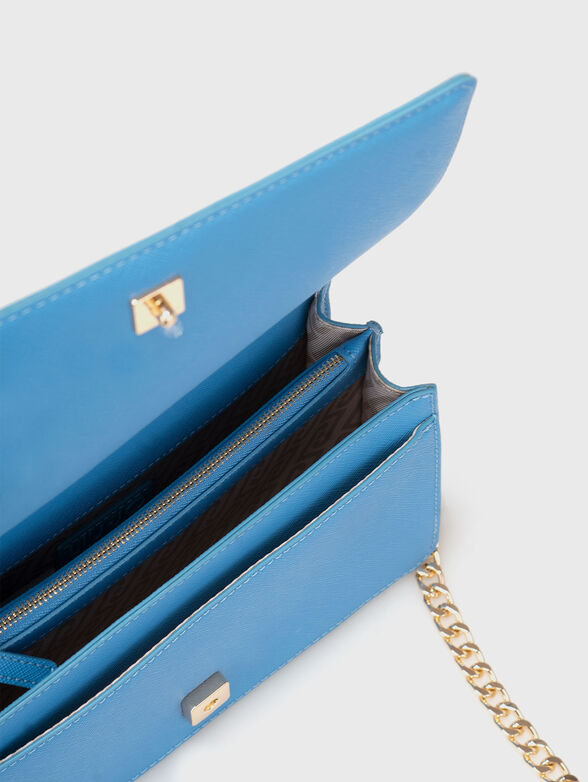 Crossbody bag with embossed logo and gold details - 6