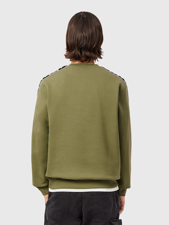 Sweatshirt with contrast stripe  - 3