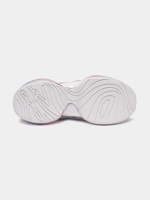 VENTURA Runners with accentuating sole - 5